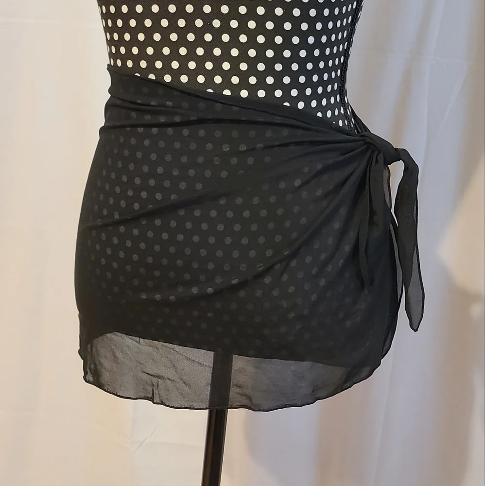 Shade & Shore Black Bathing Suit Wrap / Cover Up - Picture 6 of 6